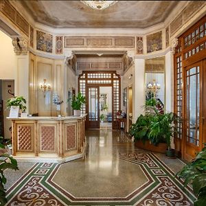 Hotel Villa Elena